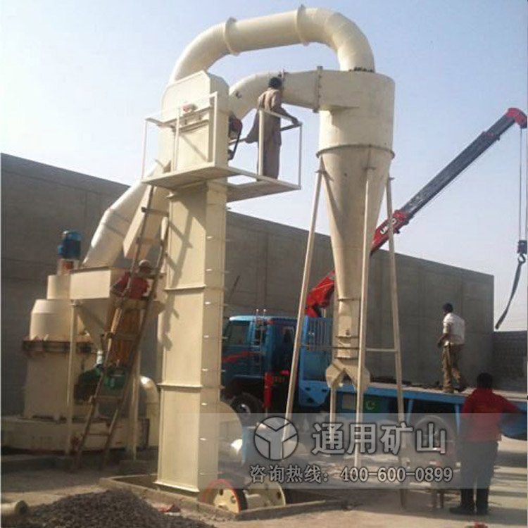 河南泌陽時(shí)產(chǎn)30噸石灰石磨粉生產(chǎn)線