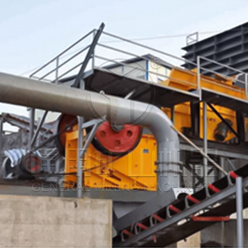 通用礦山機(jī)器印度時產(chǎn)200噸玄武巖破碎生產(chǎn)線