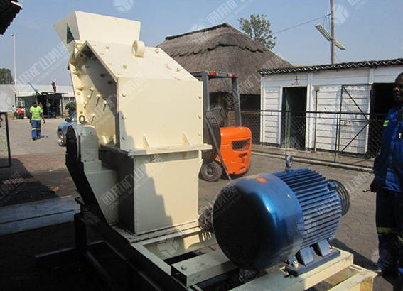 津巴布韋時(shí)產(chǎn)5-10噸花崗巖破碎生產(chǎn)線