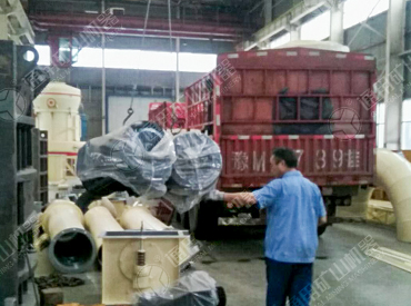 三門峽時(shí)產(chǎn)五噸200目青石磨粉生產(chǎn)線