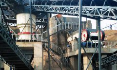 一小時(shí)產(chǎn)100立方鵝卵石制砂機(jī)多少錢